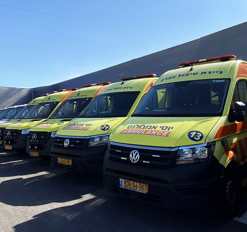 ניידת-טיפול-נמרץ-יוסי-אמבולנס